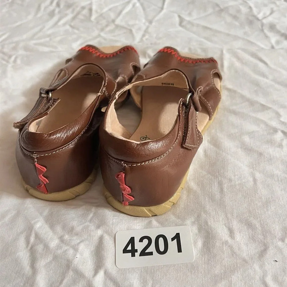 Livie And Luca Brown Sandal Kids Stego Tod Toffee Sz 13 Preppy Unisex Comfort - Picture 9 of 9